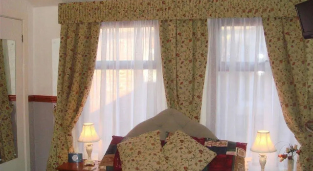 Canda Hotel, Забронировать Отель Отели Блэкпул с завтраком, рядом с Конференц-центр Winter Gardens, Завтраки