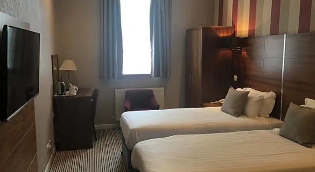 Номер Standard The Victoria Hotel