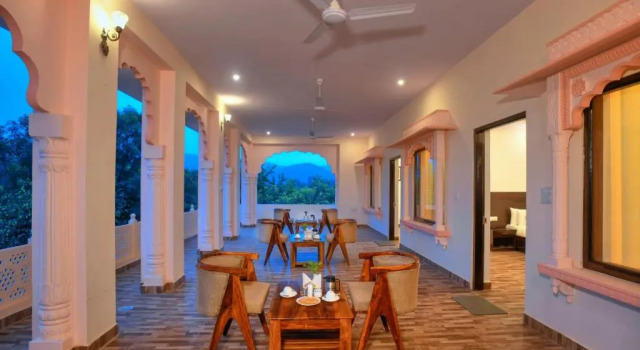 Люкс Superior Ranthambore Bagh Palace