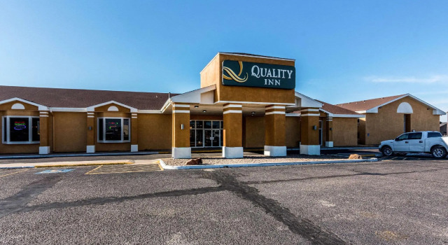 Standard Vierer Zimmer Colby Inn and Suites