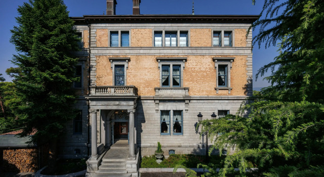 Hotel Chourakukan