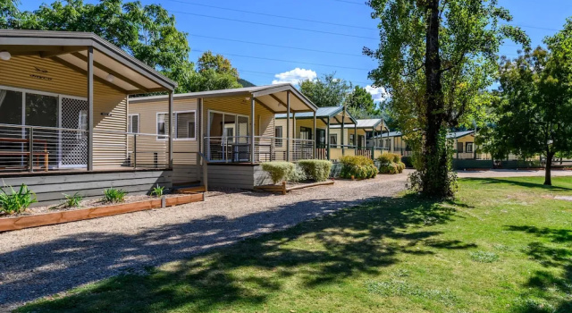 Вилла Bright Riverside Holiday Park