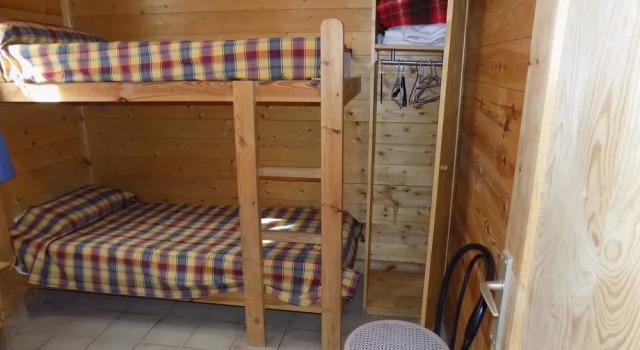 Camping Baix Camp, Reservar Parque de campismo Campismo e glamping em El Baix Camp, Parque de campismo