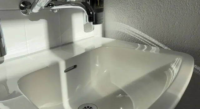 Двухместный номер Economy с балконом Hotel Rheinfall