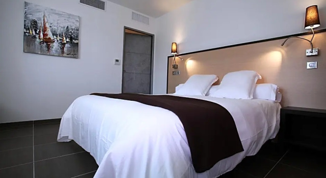Номер Superior Hôtel Restaurant les Pielettes