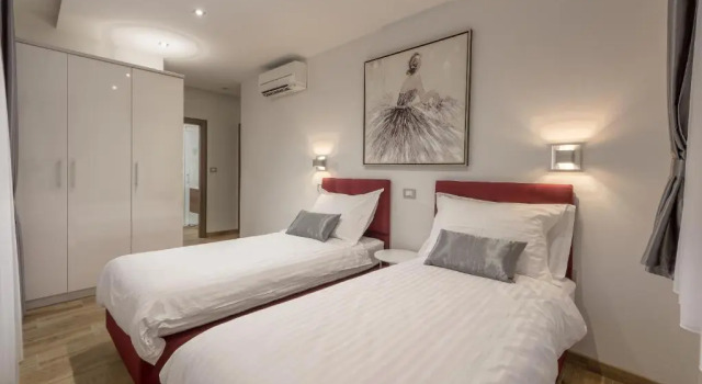 Viras Luxury Holiday
