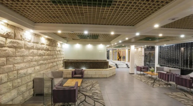 Tabar Hotel
