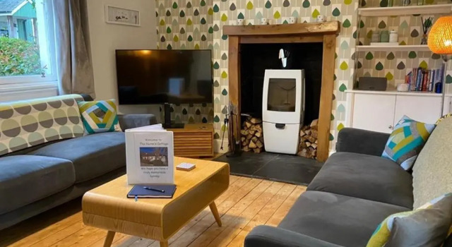 Коттедж Gorgeous Comrie Cottage, hot tub & Mountain Views