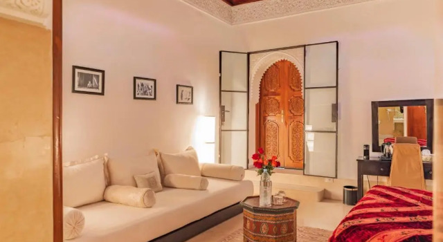 Трёхместный полулюкс Riad Luciano Hotel and Spa