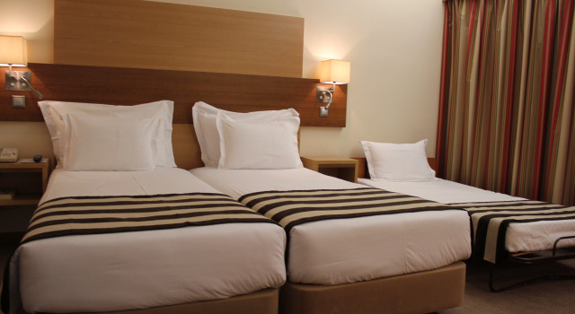 Hotel Principe Lisboa, Забронировать Отель Отели Лиссабона 3 звезды, рядом с Пикуаш, 3*