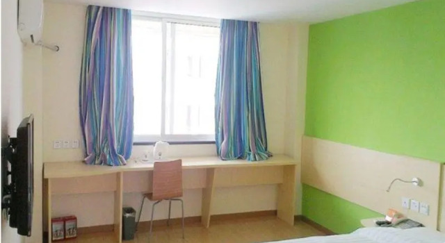 Номер Standard 7 Days Inn Chengdu North Railway Station 2nd Branch