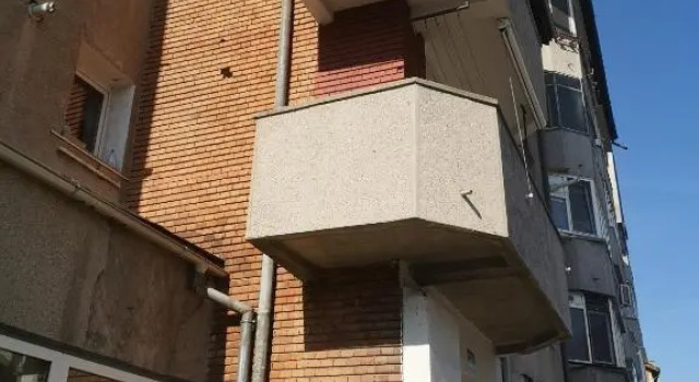 3 dormitoare, Rezerwuj Apartament Hotele w Carpathians - Romania z parkingiem, Parking