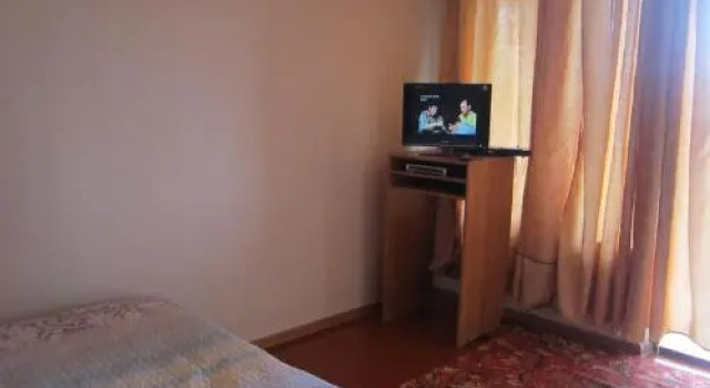 Guest House Dinara, Prenota Affittacamere Hotel a Tamchy con parcheggio, Parcheggio