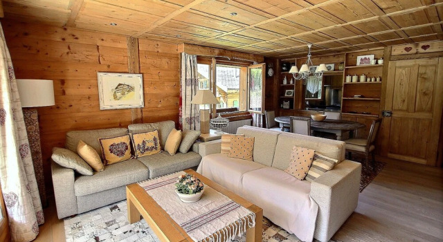 Moulinsrooms renovated in 2014