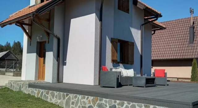 Mountain House Tara Apartmani Nikolic, Buchen Sie Hotel Kaludjerske Bare Tara-Gebirge