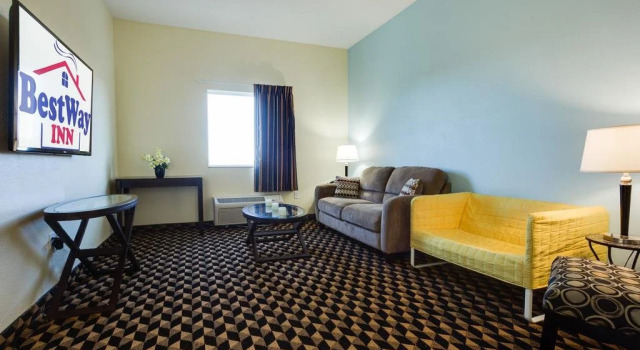 Best Way Inn Cleburne, Buchen Sie Hotel Cleburne Dallas - Fort Worth und Umgebung