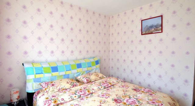 Lan Zhou Long Yue Moon Pool, Book Apartment Qilihe 