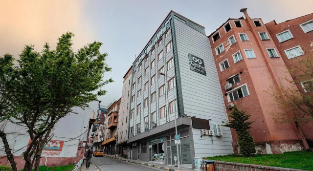 City Port Hotel