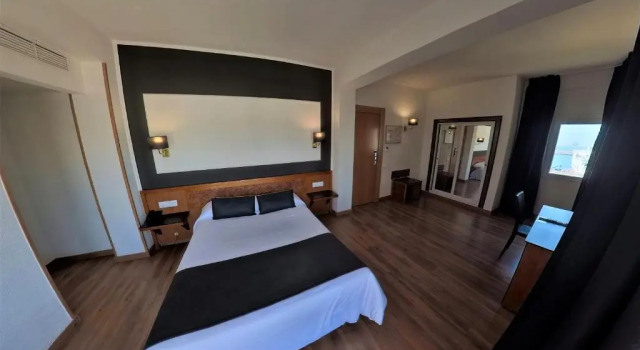 Одноместный номер Standard с видом на море Ohtels Gran Hotel Almeria