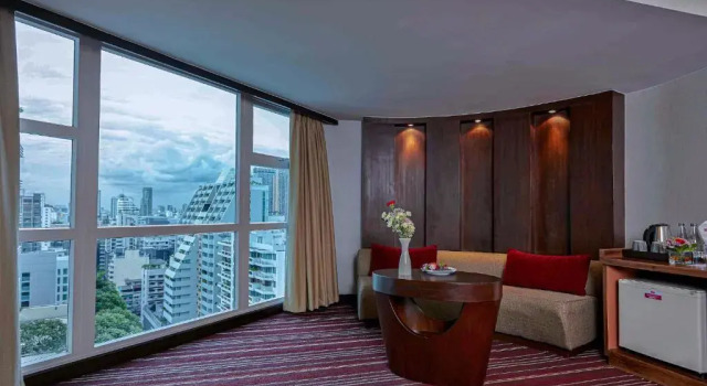 Двухместный люкс Superior Sky Wing Ambassador Hotel Bangkok