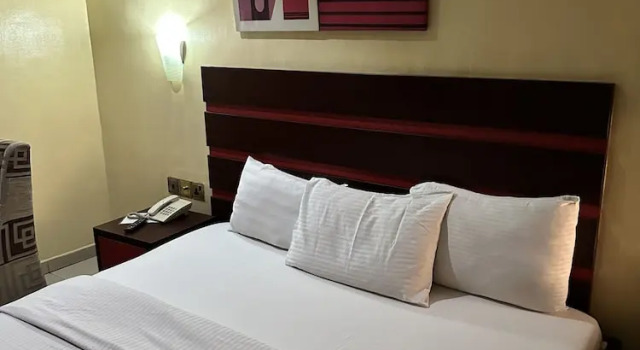 Номер Standard Whitehouse Msquare Hotel