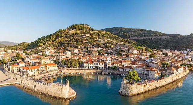 Nafpaktos Cozy Nest Homely Vibes Near the Beach, Book Apartment Hotels in Central Greece with Parking, Parking