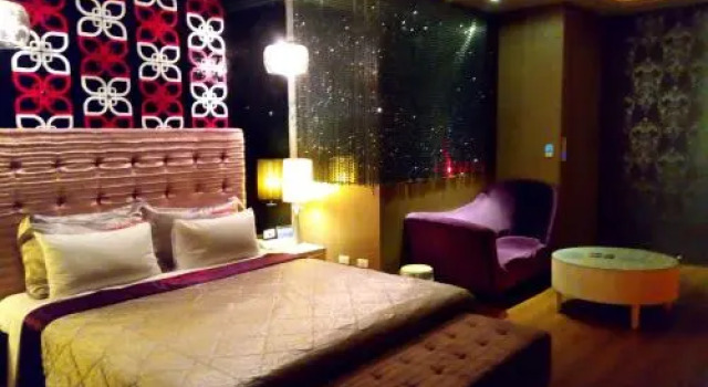 Hua Lun Motel, Book Motel Changhua City Changhua County