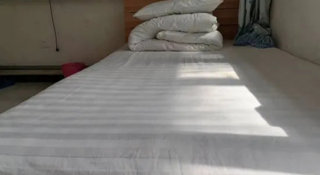Кровать в общем номере Beijing Haomeng Resident Folk Restaurant