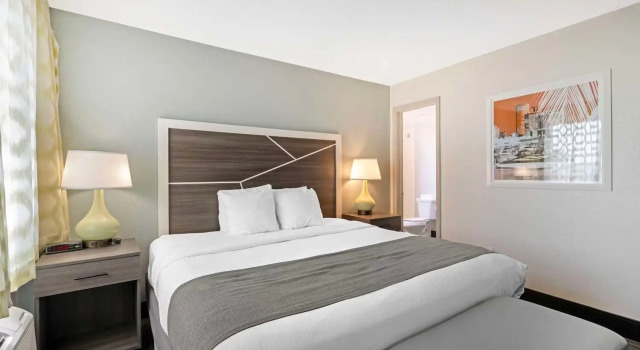 Двухместный люкс oceanfront Best Western Plus Daytona Inn Seabreeze