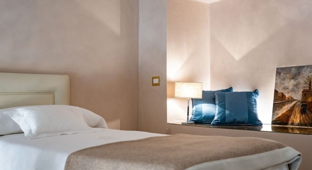 Palazzo Barracco Lodge, Book Hotel Crotone Calabria