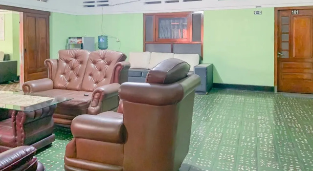 Urbanview Syariah Dasa Putra Sumedang, Rezervați Hotel Sumedang West Java