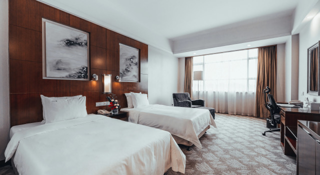 Holiday Inn Changzhou Wujin, Rezervați Hotel Hoteluri în Changzhou cu mic dejun, Mic dejun