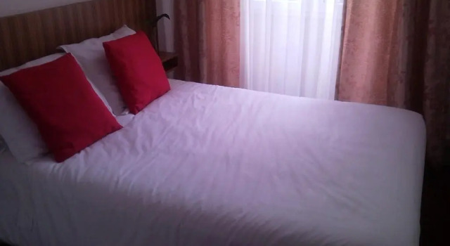 Residencial PortoMadrid, Varaa Hotelli Hotellit Porto pysäköinnillä, Pysäköinti