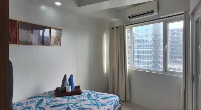 Idyllic Apartment for Rent - Perfect for Short-term Stay Front of Mall of Asia, Забронировать Апартаменты/квартира Пасай 