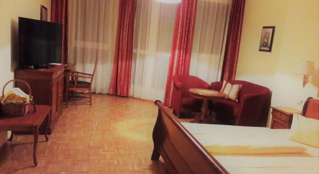 Wellnesshotel Allmer, Rezerwuj Hotel Bad Gleichenberg Styrian Spa Country