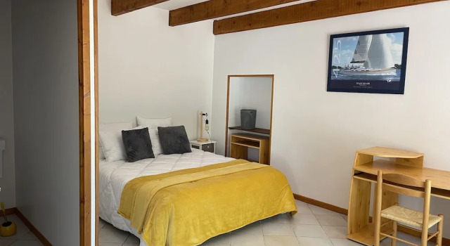 Les Trois Cèdres, Reservar Casa de hóspedes Saint Ouen d'Aunis 