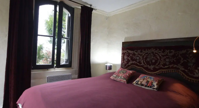 Holiday Home in Amboise With Terrace, Private Garden, BBQ
