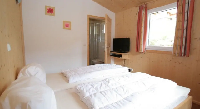 Combination of two Beautiful Chalets in Hohentauern With Sauna, Rezerwuj Chalet Wille w Murtal, Willa