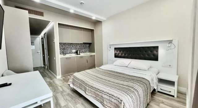 Студия Sunshine Signature Apartments in Alliance Palace