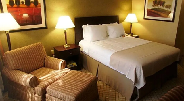 Номер Standard Armoni Inn & Suites