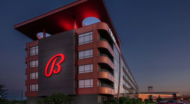 Ballys Quad Cities Casino & Hotel, Prenota Hotel Rock Island Quad Cities