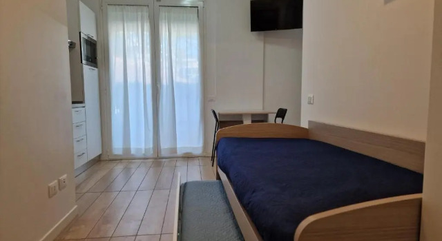 Апартаменты с балконом Residence Antares