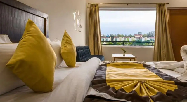 Eiyuu Hotels & Resort ®, Rezervovat Lázně / Resort Nainital Uttarakhand