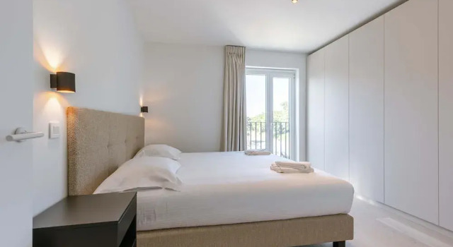 Huswell - New Beach Apartment in De Haan, Rezerwuj Apartament Hotele w Bruksela z parkingiem, Parking
