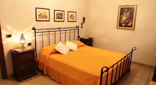 Villa Naira B&b, Book Bed and Breakfast Hotels in Abruzzo with Parking, Parking