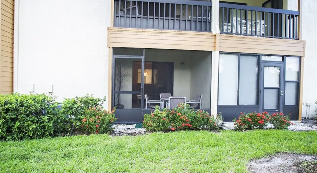 Clubview Country Club 2 Bedroom Condo, Book Hotel Orlando Kissimmee