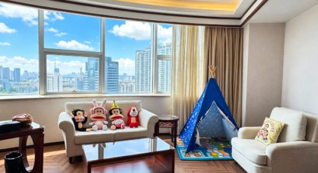 Семейный люкс Zhonggu International Hotel Taicang