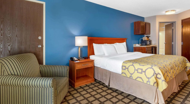 Двухместный люкс Baymont by Wyndham Rochester Mayo Clinic Area