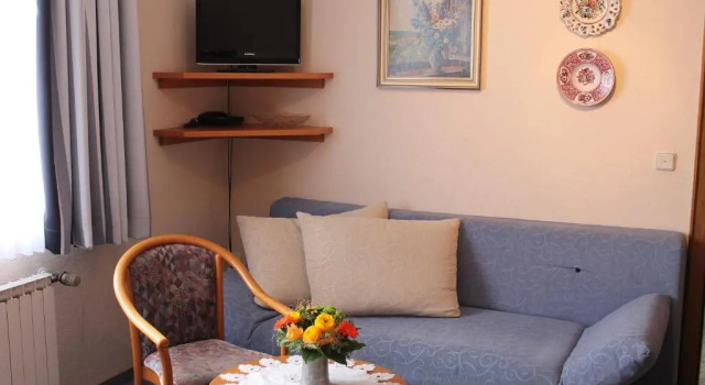 Четырёхместный номер Standard Hotel Uhl