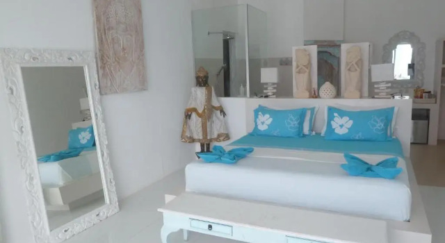 Люкс с видом на закат Villa Gili Bali Beach